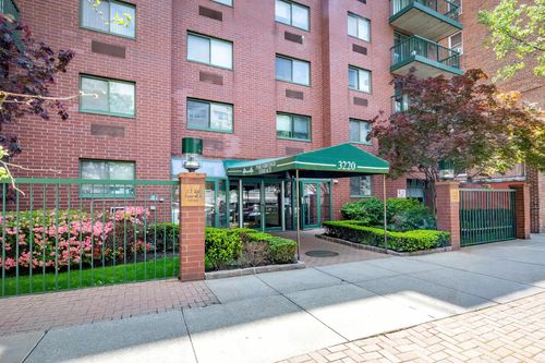 9-a-3220 Fairfield Ave, Bronx, NY, 10463-3240 | Card Image