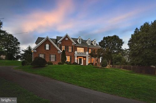 6634 Brawner St, MCLEAN, VA, 22101-4031 | Card Image