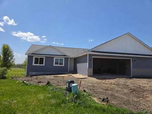 216 Fischer Ct Nw, Montgomery, MN, 56069-4451 | Card Image