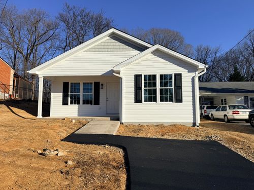 4305 Camille Ave Nw, Roanoke, VA, 24017-4305 | Card Image