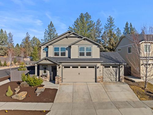 20657 Se Meadowsweet Dr, Bend, OR, 97702-8834 | Card Image