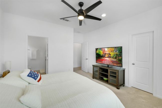 16910 Elm Grove Rd, House other with 4 bedrooms, 2 bathrooms and 2 parking in Conroe TX | Image 15