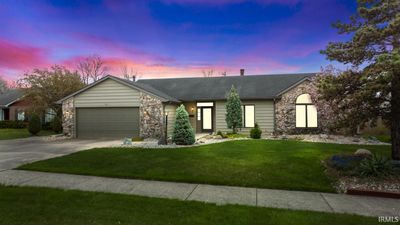 1722 Lochinvar Drive, House other with 3 bedrooms, 2 bathrooms and null parking in Fort Wayne IN | Image 2