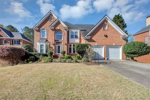 10890 Regal Forest Dr, Johns Creek, GA, 30024-1517 | Card Image
