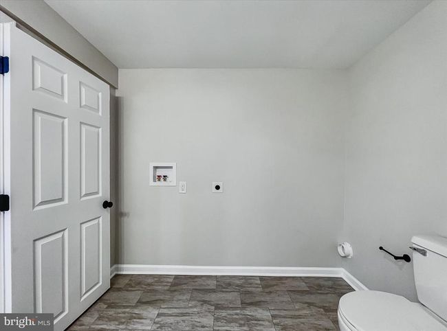 5915 Shope Pl, House other with 3 bedrooms, 2 bathrooms and null parking in HARRISBURG PA | Image 23