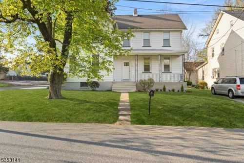 612 Avenue A, Phillipsburg, NJ, 08865-1833 | Card Image