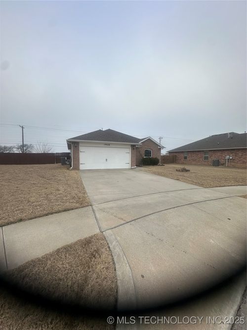 14668 S Maple Avenue, Glenpool, OK, 74033 | Card Image