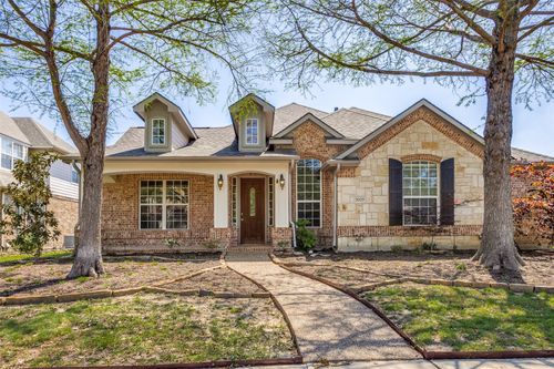 2029 Remington Ln, Frisco, TX, 75033-7636 | Card Image
