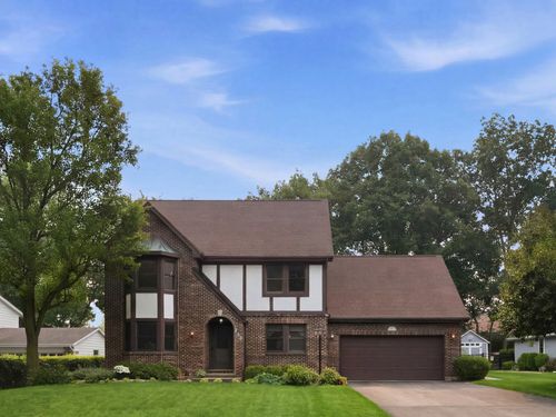 243 N Delany Rd, Gurnee, IL, 60031-3016 | Card Image