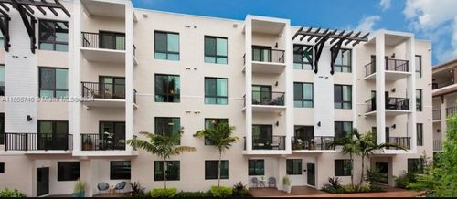apt-310-8001 Nw 41st St, Doral, FL, 33166-6271 | Card Image