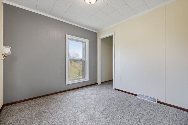 401 7 Th Ave, House other with 3 bedrooms, 2 bathrooms and null parking in Clarence IA | Image 20