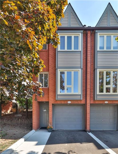 132-895 Maple Ave, Burlington, ON, L7S2H7 | Card Image