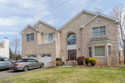 12 Morgan Way, East Hanover, NJ, 07936-3722 | Card Image