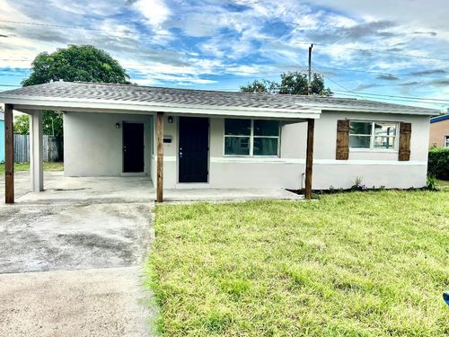 1210 W 26th Ct, Riviera Beach, FL, 33404-4105 | Card Image