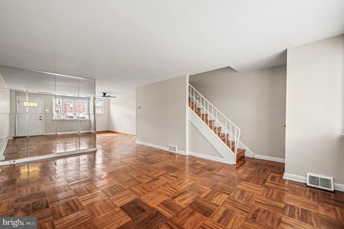 1538 Curtin St, PHILADELPHIA, PA, 19145-5801 | Card Image
