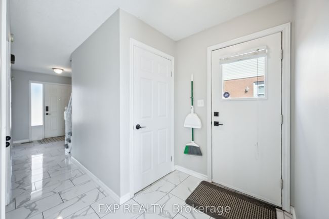 116 Dinison Cres, House attached with 3 bedrooms, 2 bathrooms and 3 parking in Kitchener ON | Image 9