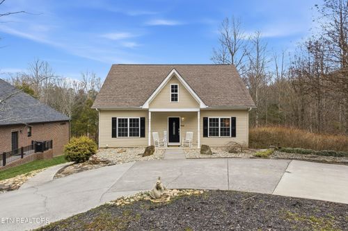 210 Wahuhu Ln, Loudon, TN, 37774-2855 | Card Image