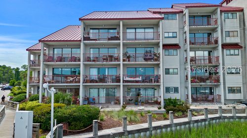 212-100 Helmsman Way, Hilton Head Island, SC, 29928-3241 | Card Image