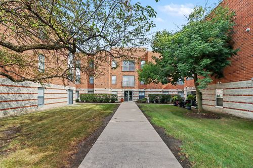 203-3255 Kirchoff Rd, Rolling Meadows, IL, 60008-1870 | Card Image