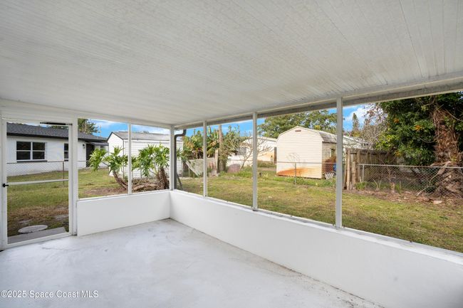 Screen Enclosed Porch | Image 25
