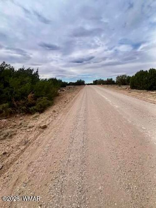 85 Co Rd 8128, Concho, AZ, 85924 | Card Image