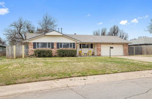 1502 S Miles Ave, El Reno, OK, 73036-5456 | Card Image