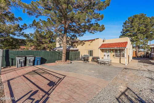 7859 Rosemary St, El Paso, TX, 79915-2910 | Card Image