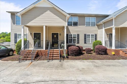 9051 Haileys Pond Dr, Ooltewah, TN, 37363-4864 | Card Image