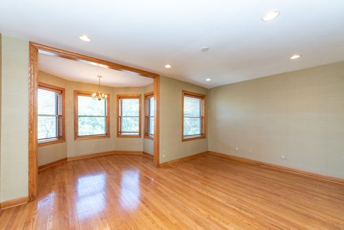apt-1-3415 N Elaine Pl, Chicago, IL, 60657-8621 | Card Image