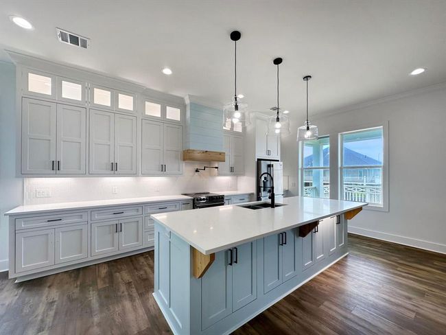 2301 Trinidad, House other with 4 bedrooms, 3 bathrooms and 1 parking in Crystal Beach TX | Image 17