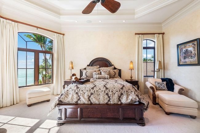 1547 Caxambas Dr, House other with 5 bedrooms, 7 bathrooms and null parking in Marco Island FL | Image 15