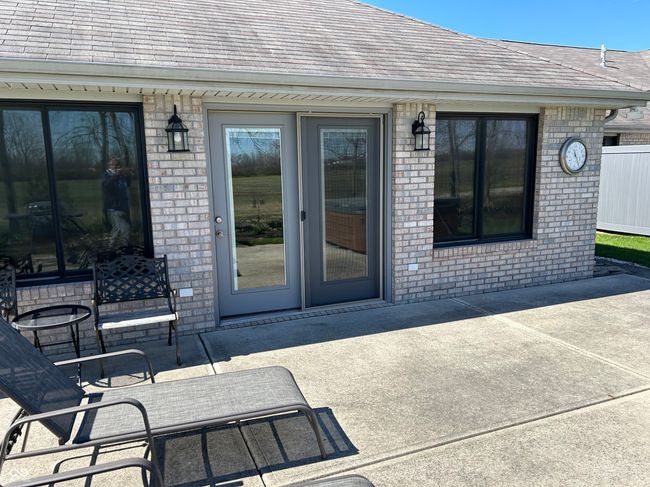 exterior space | Image 23