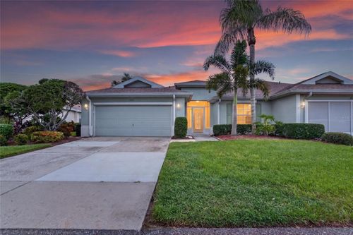 52-1213 Corinth Greens Dr, SUN CITY CENTER, FL, 33573-8058 | Card Image