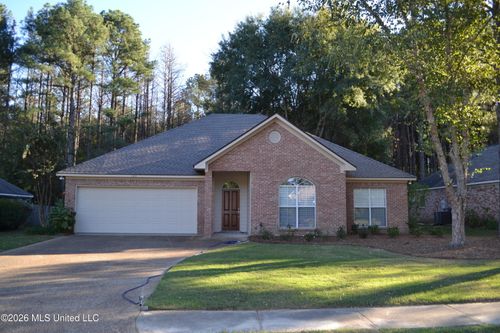 160 Hunters Row, Gluckstadt, MS, 39110-7016 | Card Image
