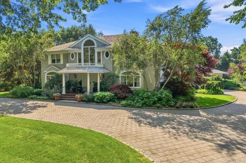 27 Cedar Lane, Southampton, NY, 11960 | Card Image