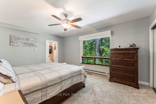 247 Wapaska Cres, House other with 5 bedrooms, 3 bathrooms and 3 parking in Gravenhurst ON | Image 16