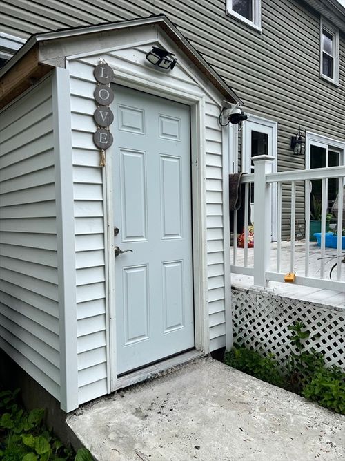 r-24 Macrae Dr, East Bridgewater, MA, 02333-1452 | Card Image