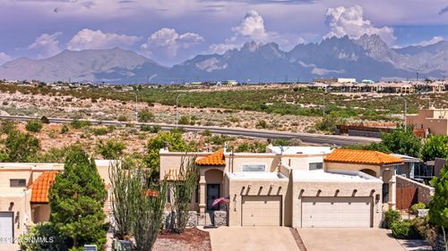 2118 Sugar Pine Way, Las Cruces, NM, 88012-6058 | Card Image