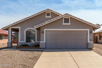 827 Tularosa Drive, House other with 4 bedrooms, 2 bathrooms and null parking in Sierra Vista AZ | Image 2