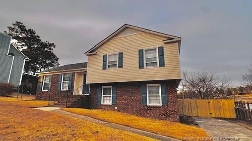 382 Saddle Ridge Road, Fayetteville, NC, 28311 | Card Image