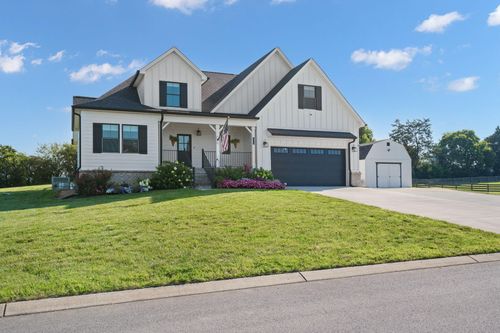 111 Carolina Ln Ne, Cleveland, TN, 37312-1727 | Card Image