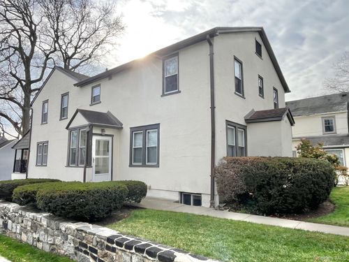 apt-2-93 Myrtle Blvd, Larchmont, NY, 10538-2352 | Card Image