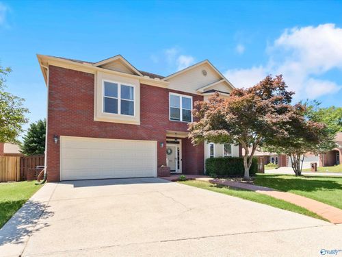 105 Lancaster Court Sw, Huntsville, AL, 35824 | Card Image