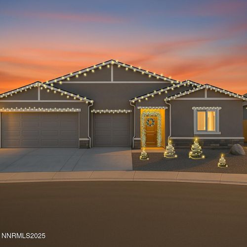 707 Butte Creek Rd, Dayton, NV, 89403-9372 | Card Image