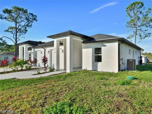 918 Eisenhower Blvd, Lehigh Acres, FL, 33974-3604 | Card Image