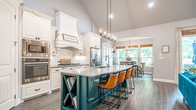 1302 Joshua Way, House other with 4 bedrooms, 3 bathrooms and null parking in Granbury TX | Image 14