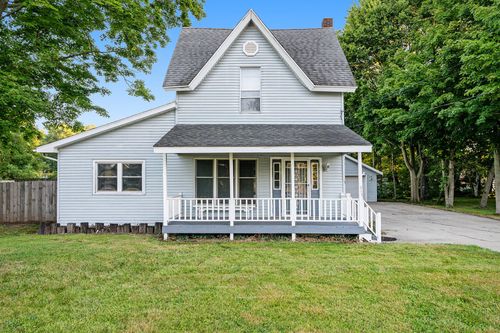 813 Park Shore Dr, Cassopolis, MI, 49031-9498 | Card Image