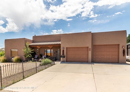 18 Road 3627, Aztec, NM, 87410-4819 | Card Image