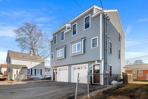 18-12-18 1/2 Dalton Ct, Peabody, MA, 01960-5803 | Card Image