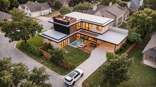 2707 E Side Dr, Austin, TX, 78704-6431 | Card Image
